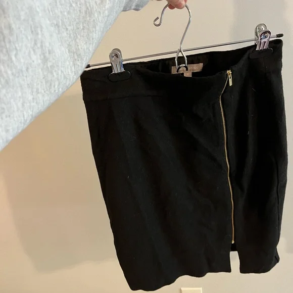 Skirts! - Picture 3 of 5